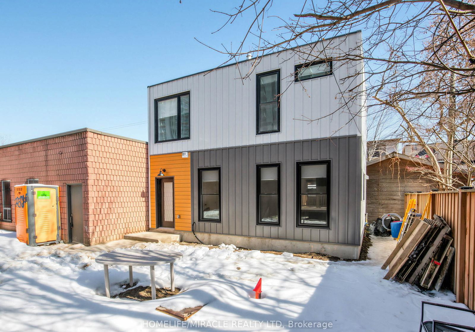 679-dovercourt-road-toronto-ontario-c12817330