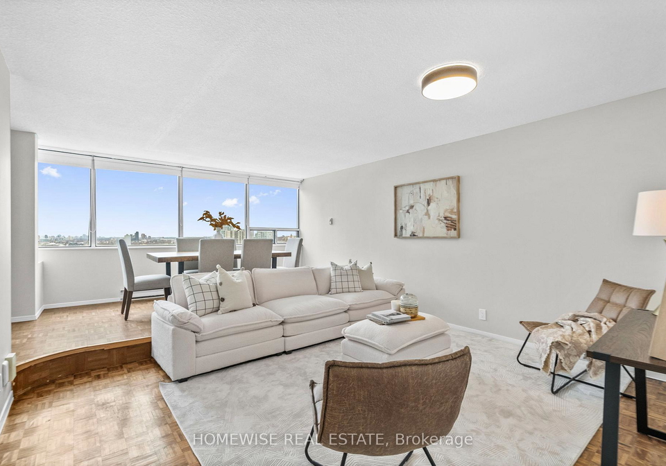 914-yonge-street-toronto-ontario-c12817732