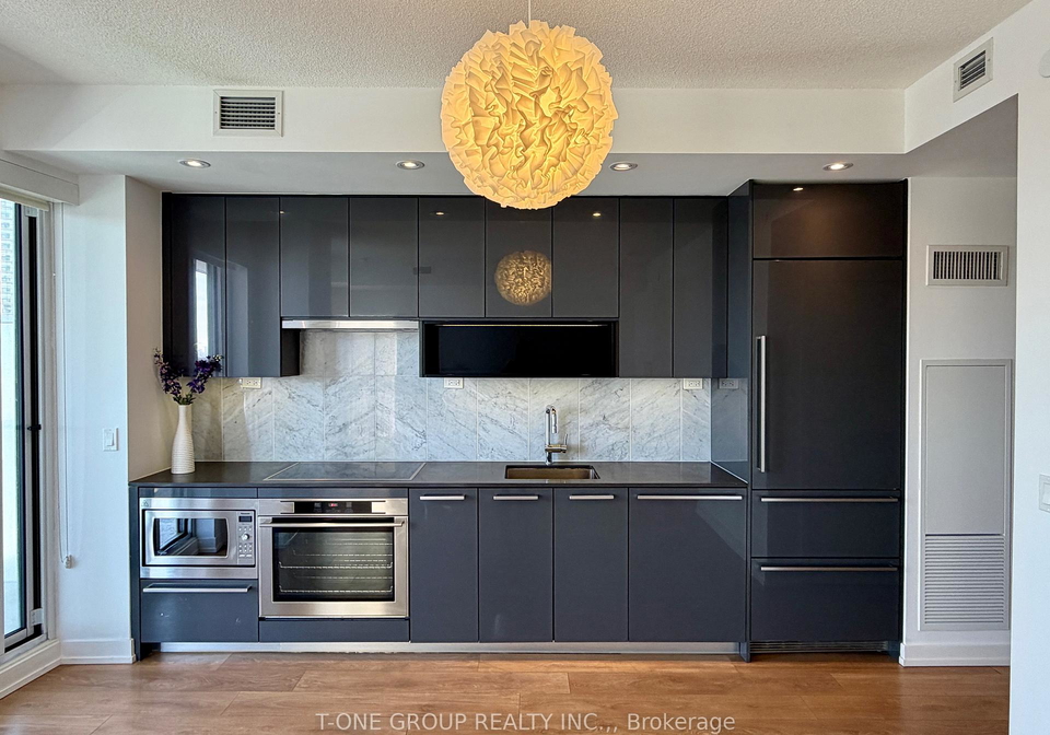117-mcmahon-drive-north-york-ontario-c12817734