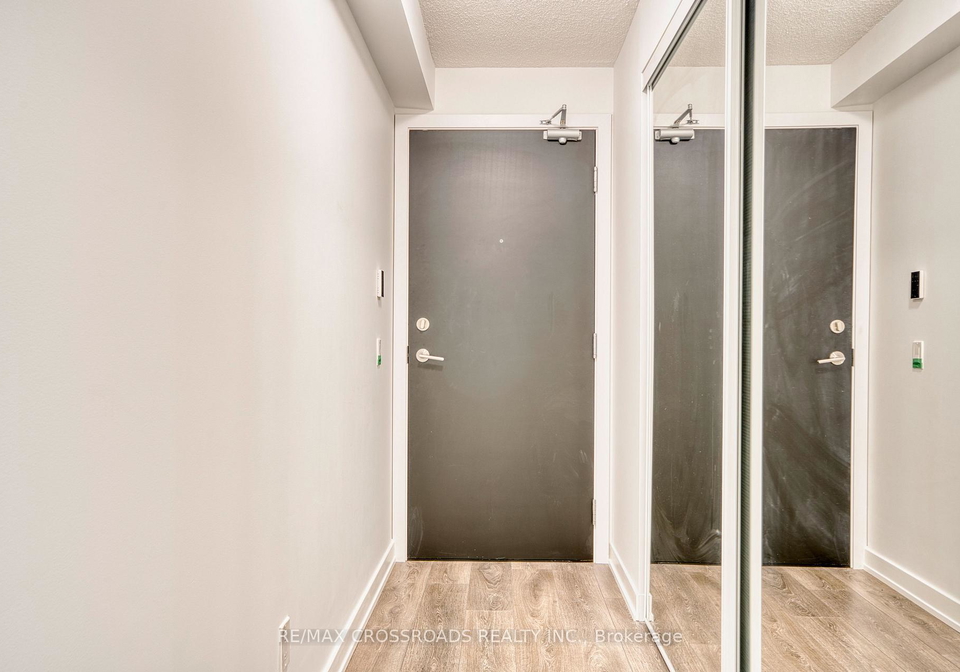 87-peter-street-toronto-ontario-c12817852