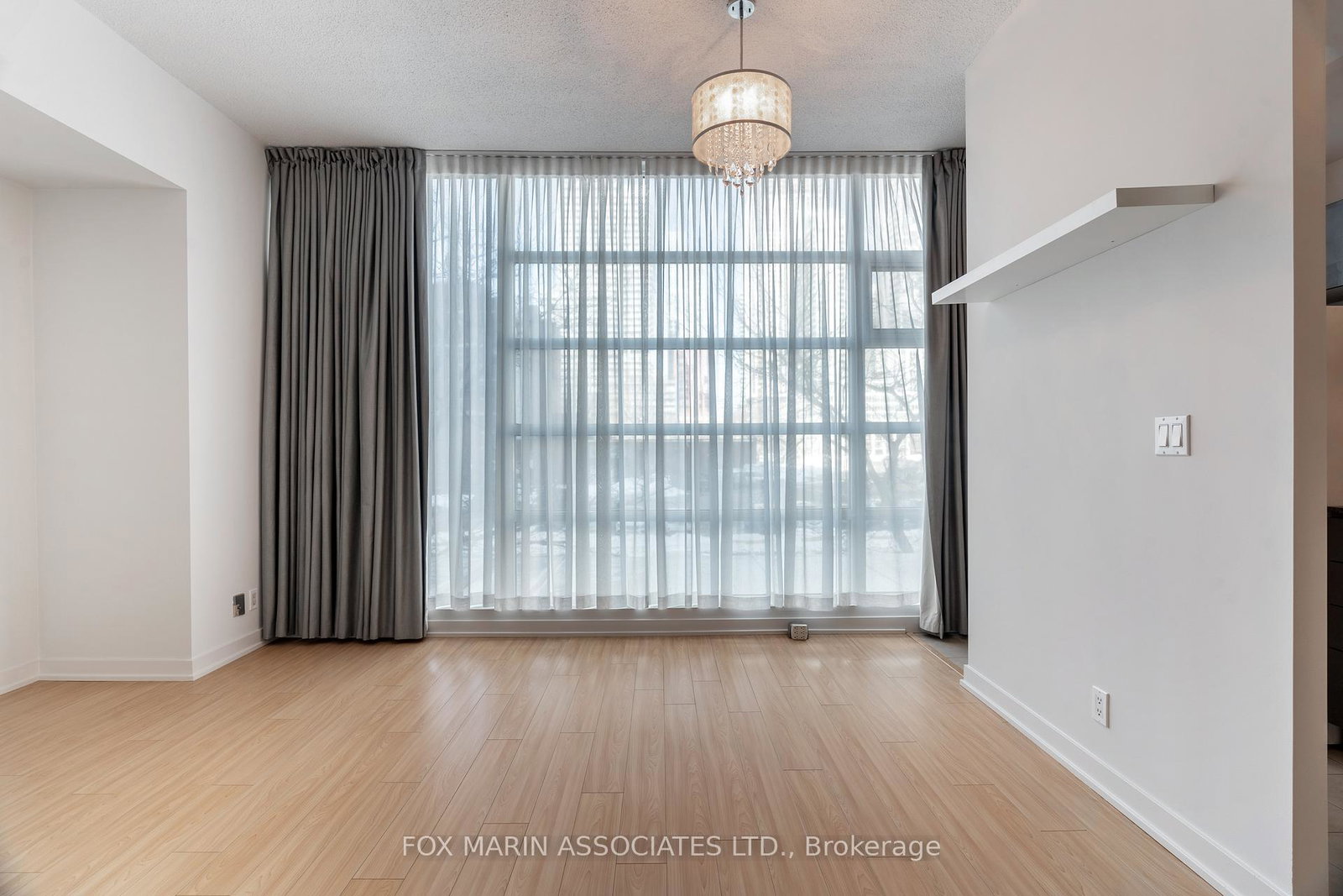 381-front-street-w-toronto-ontario-c12817898