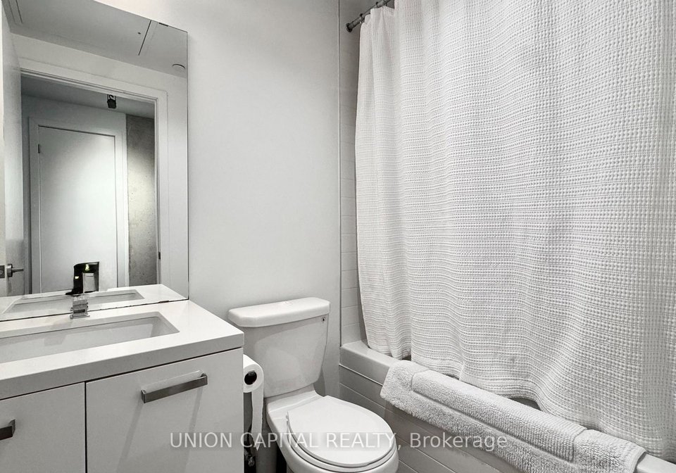 11-charlotte-street-toronto-ontario-c12817940