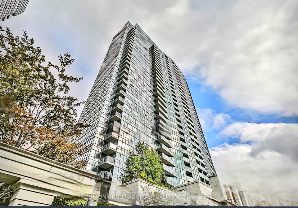 15-greenview-avenue-toronto-ontario-c12818250