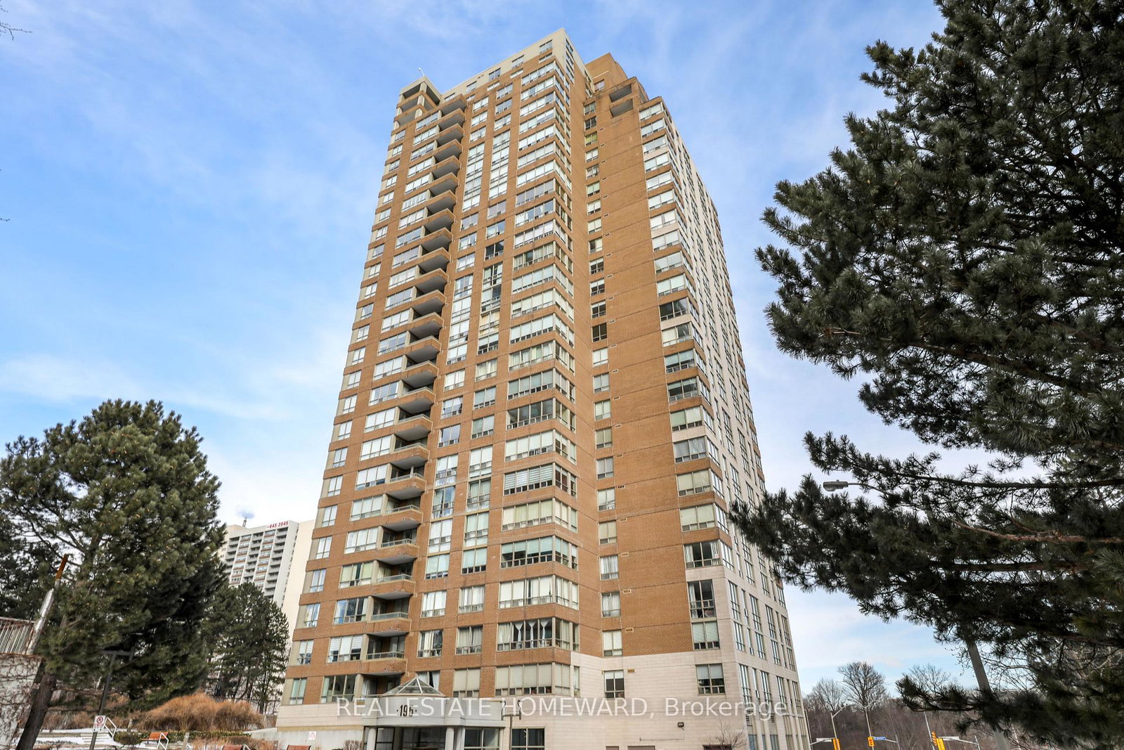 195-wynford-drive-east-york-ontario-c12818380