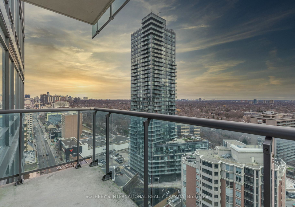 18-yorkville-avenue-toronto-ontario-c12818932