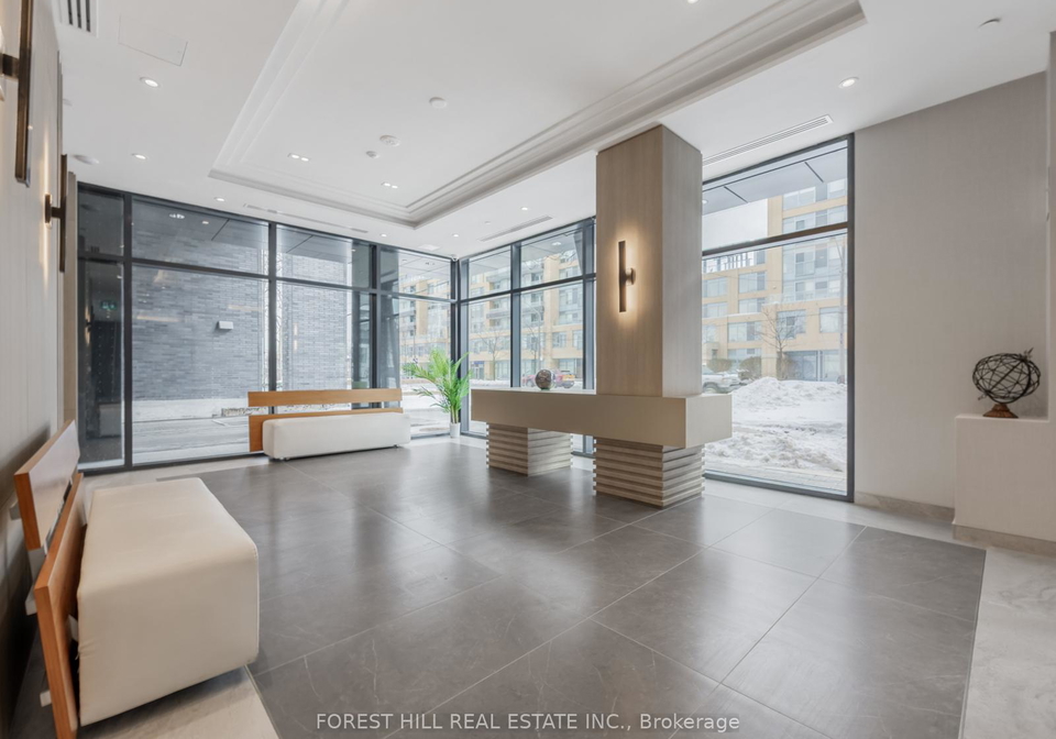 700-sheppard-avenue-w-toronto-ontario-c12818940