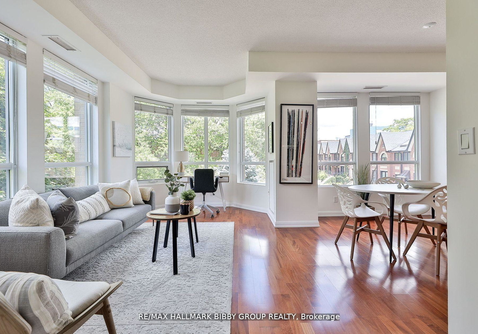 25-soho-street-toronto-ontario-c12820182