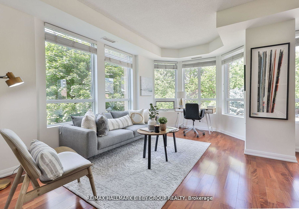 25-soho-street-toronto-ontario-c12820182