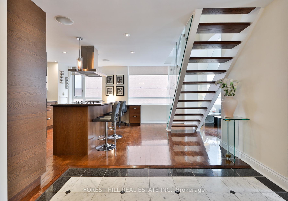 80-cumberland-street-toronto-ontario-c12820308