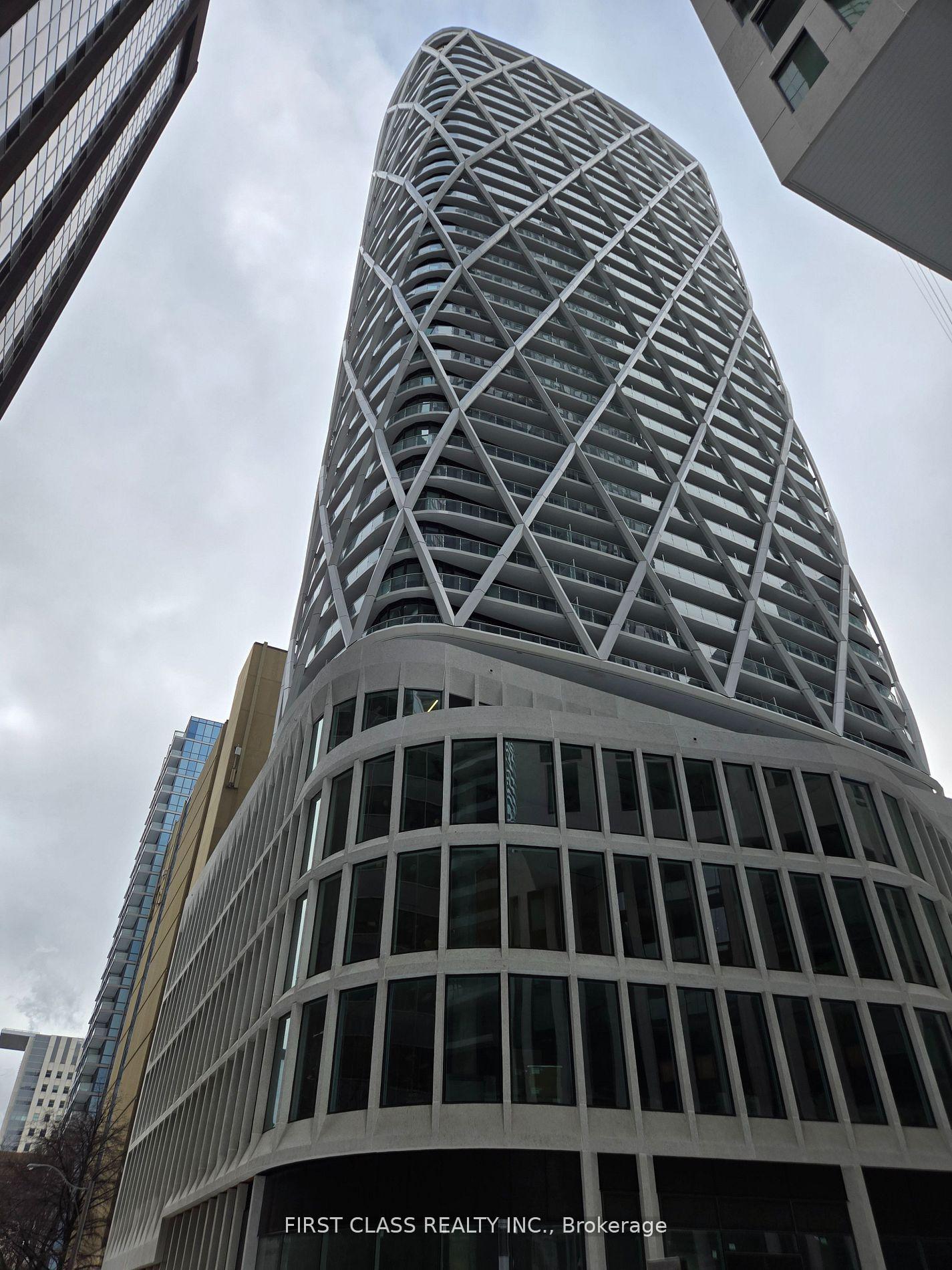 230-simcoe-street-toronto-ontario-c12820378