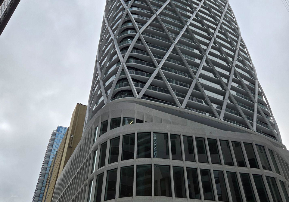 230-simcoe-street-toronto-ontario-c12820378