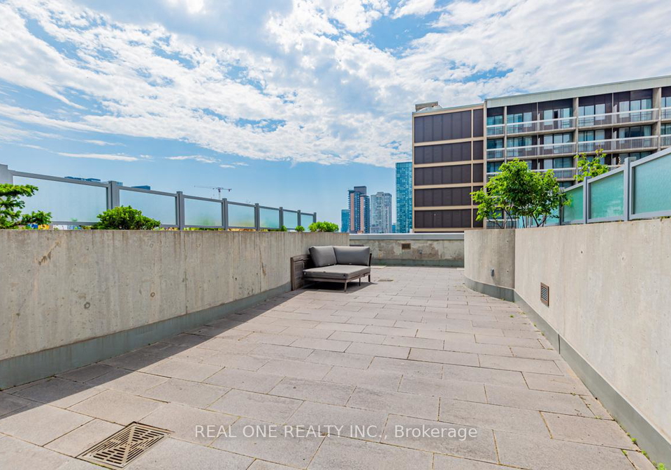 386-yonge-street-toronto-ontario-c12820474