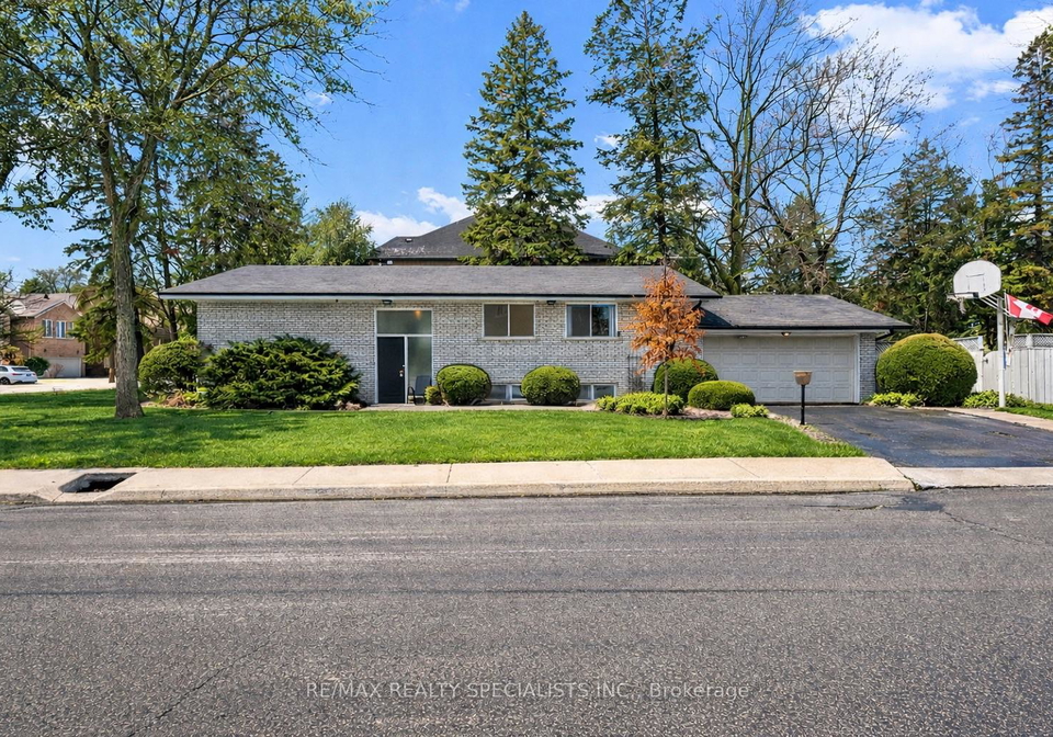 322-parkview-avenue-north-york-ontario-c12820790