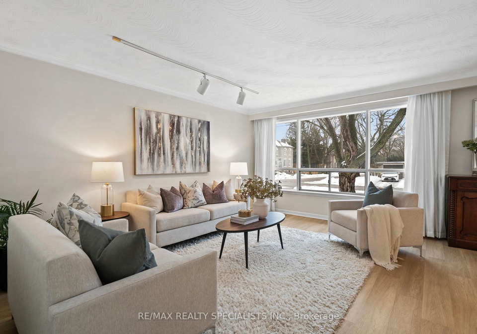 322-parkview-avenue-north-york-ontario-c12820790