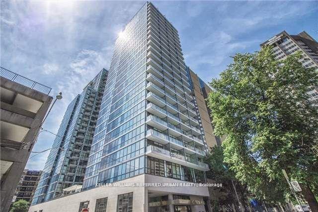 210-simcoe-street-toronto-ontario-c12820890