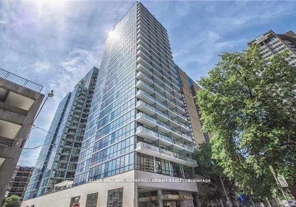 210-simcoe-street-toronto-ontario-c12820890