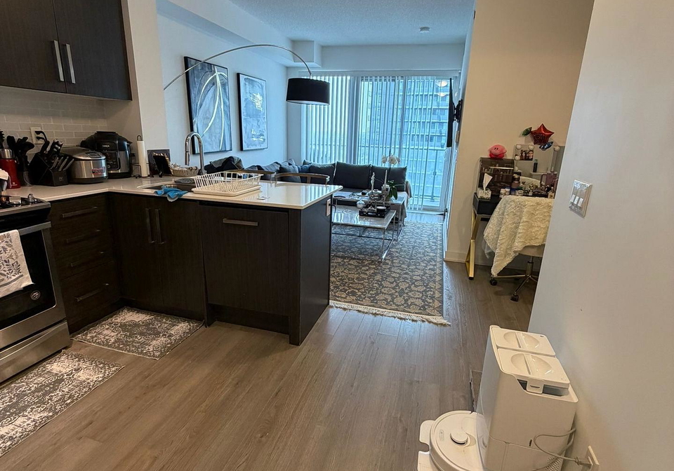 5180-yonge-street-toronto-ontario-c12820962