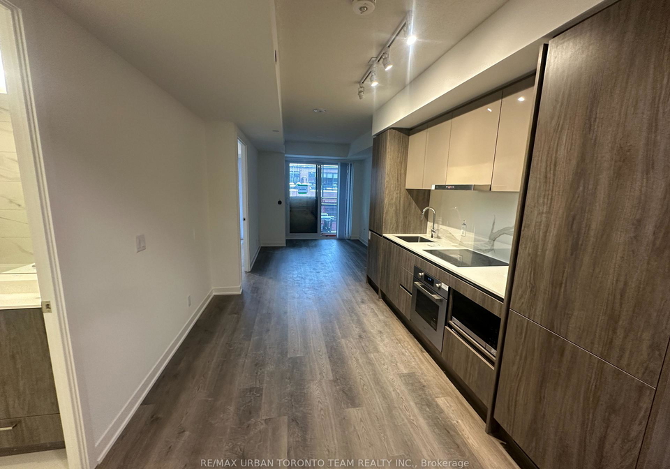 180-front-street-e-toronto-ontario-c12821132