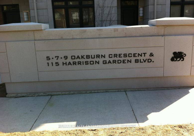 oakburn-crescent-north-york-ontario-c12821338