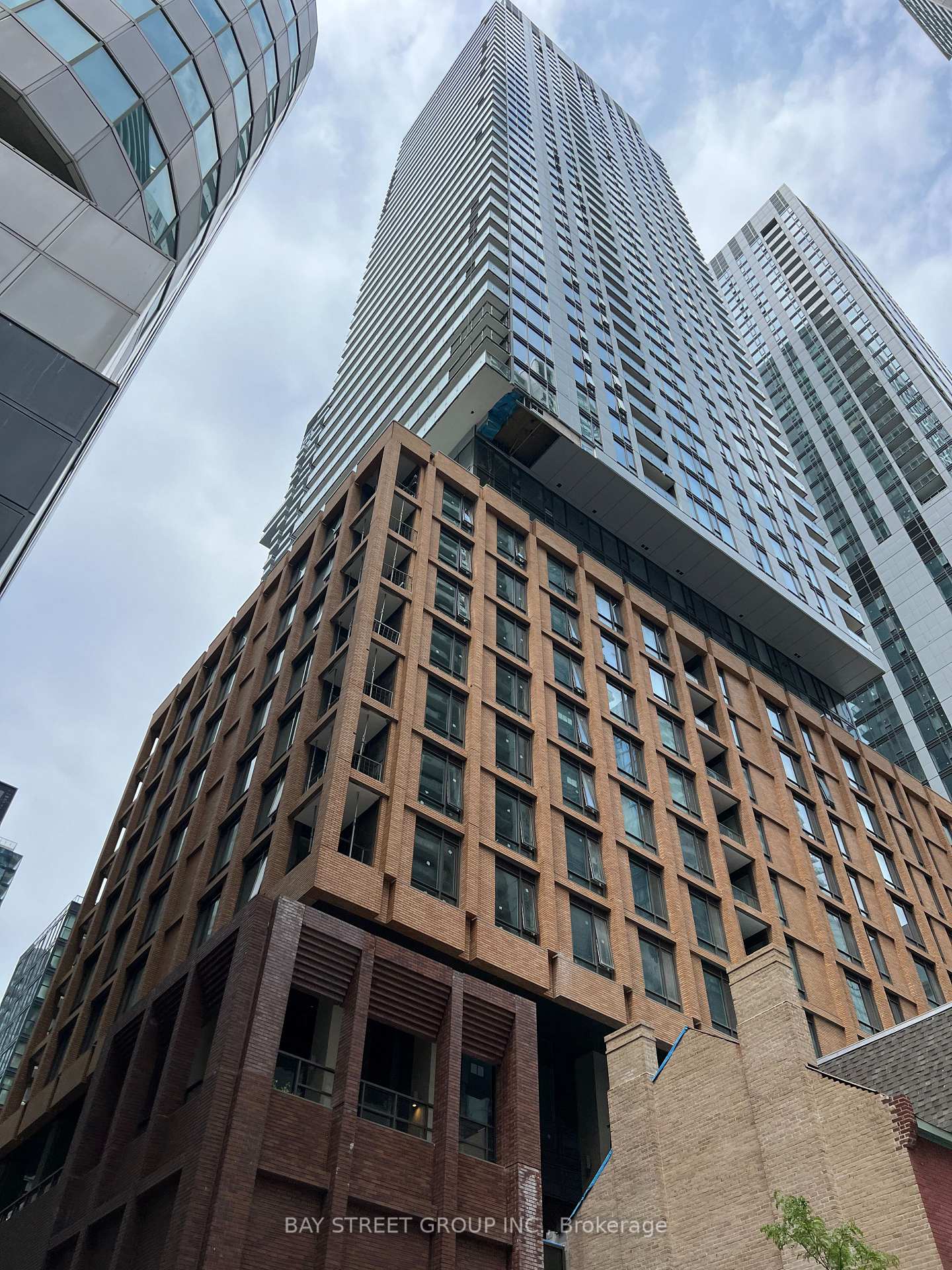 8-widmer-street-toronto-ontario-c12821508