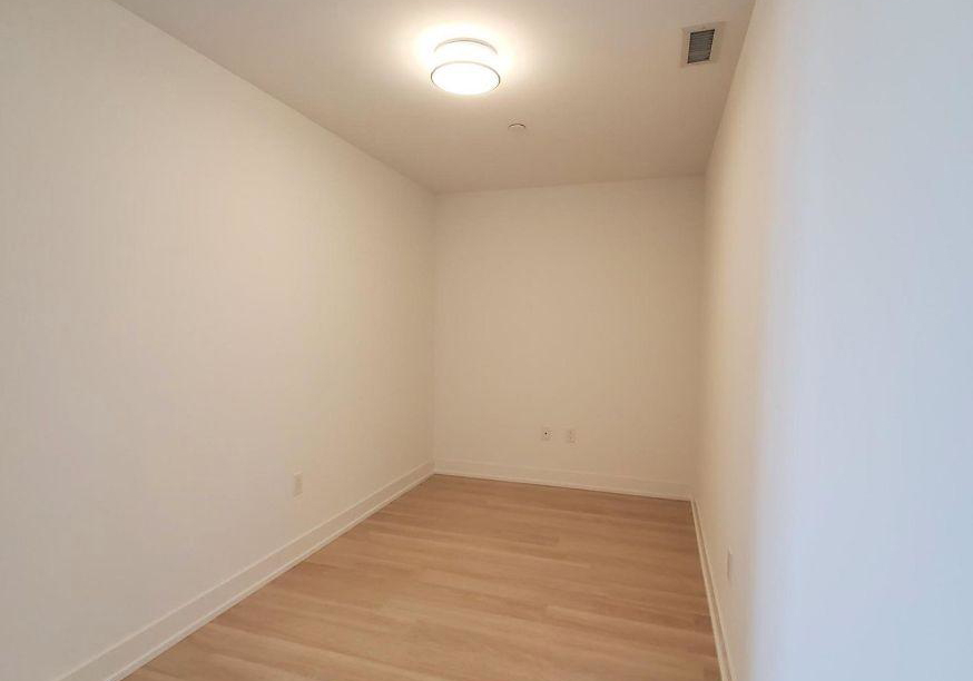 30-inn-on-the-park-drive-north-york-ontario-c12821610