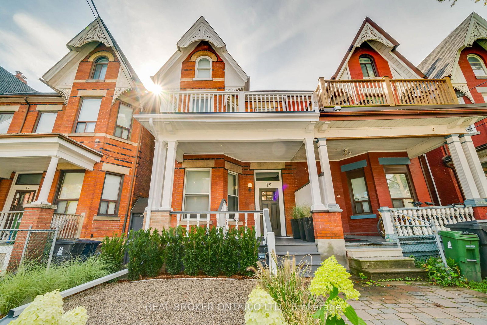 19-grange-avenue-toronto-ontario-c12822024
