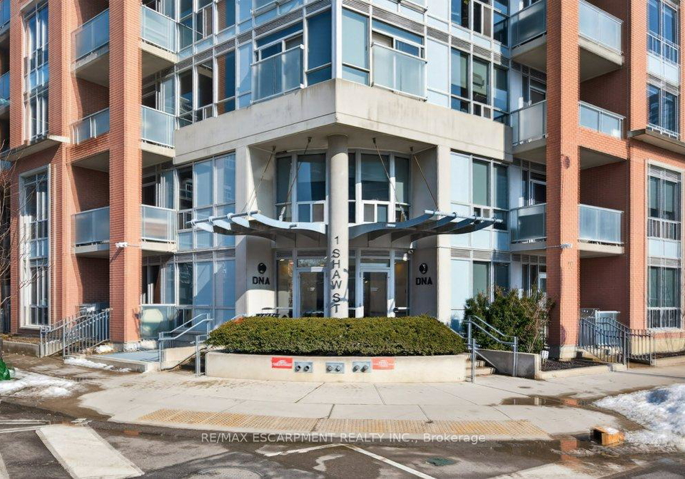 1-shaw-street-toronto-ontario-c12822134