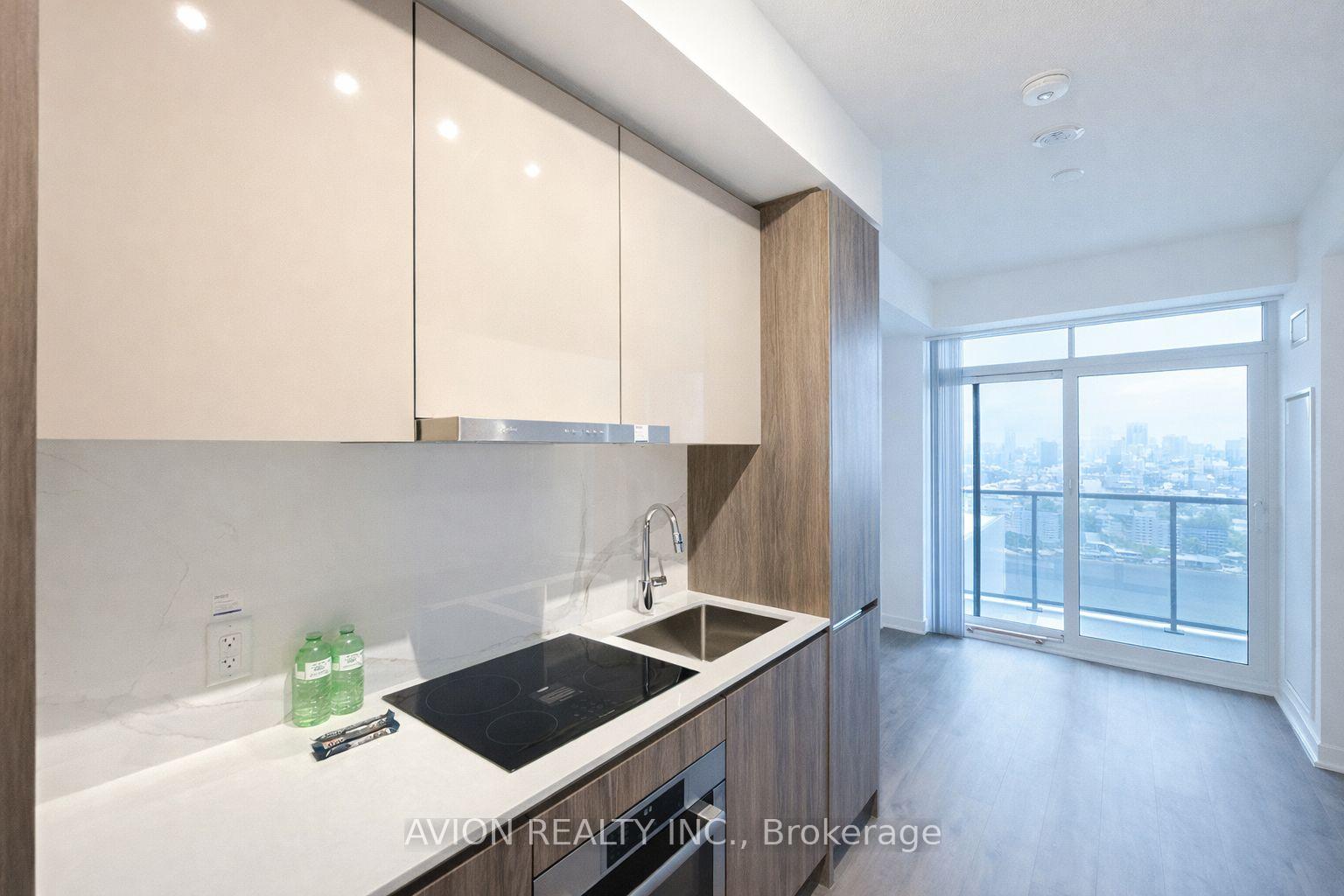 180-front-street-e-toronto-ontario-c12822136