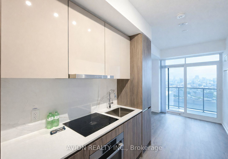 180-front-street-e-toronto-ontario-c12822136