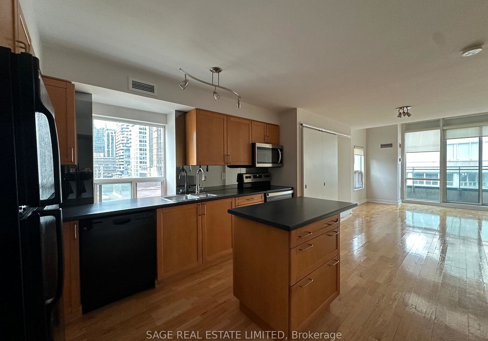 77-lombard-street-toronto-ontario-c12822214