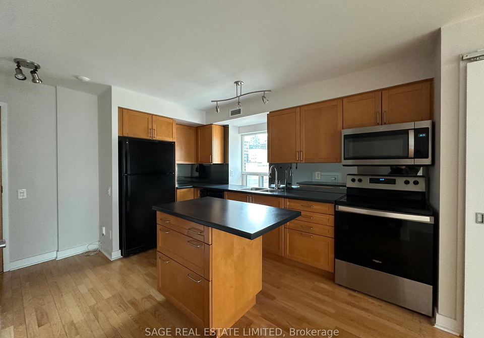 77-lombard-street-toronto-ontario-c12822214