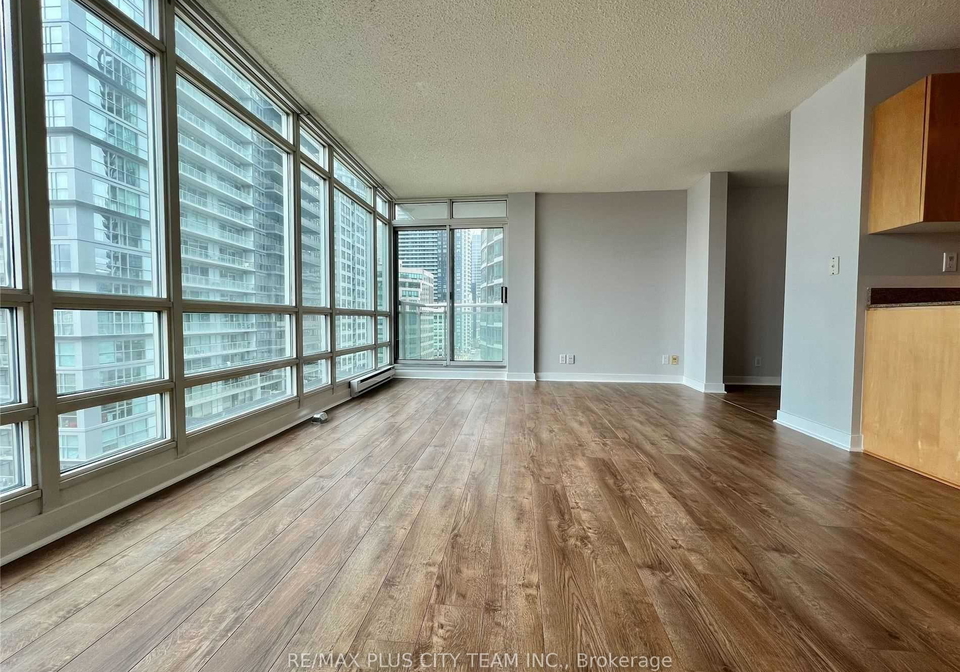 381-front-street-w-toronto-ontario-c12822230