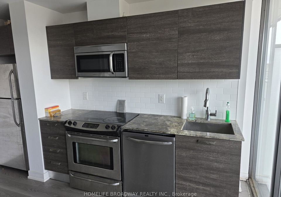 1815-yonge-street-toronto-ontario-c12822694