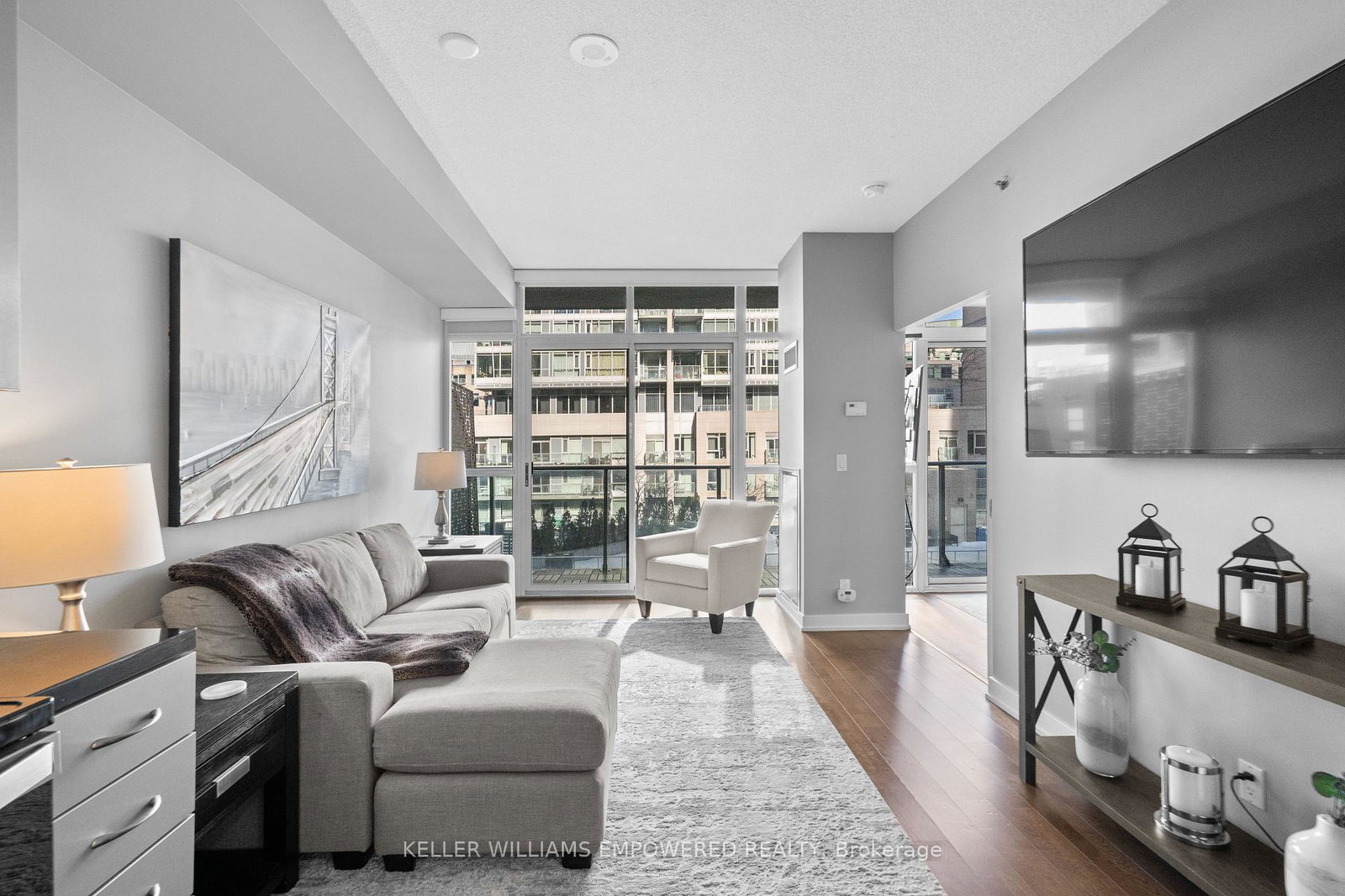 21-nelson-street-toronto-ontario-c12822912