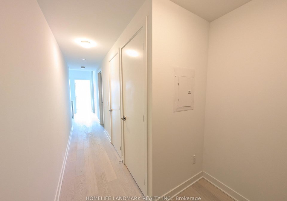 11-yorkville-avenue-toronto-ontario-c12823014