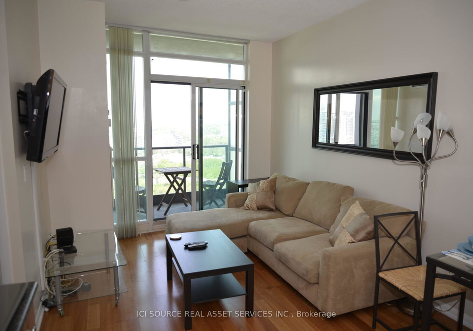 231-fort-york-boulevard-toronto-ontario-c12823050