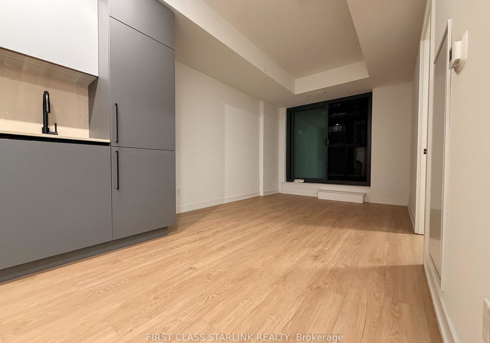 35-parliament-street-toronto-ontario-c12823090