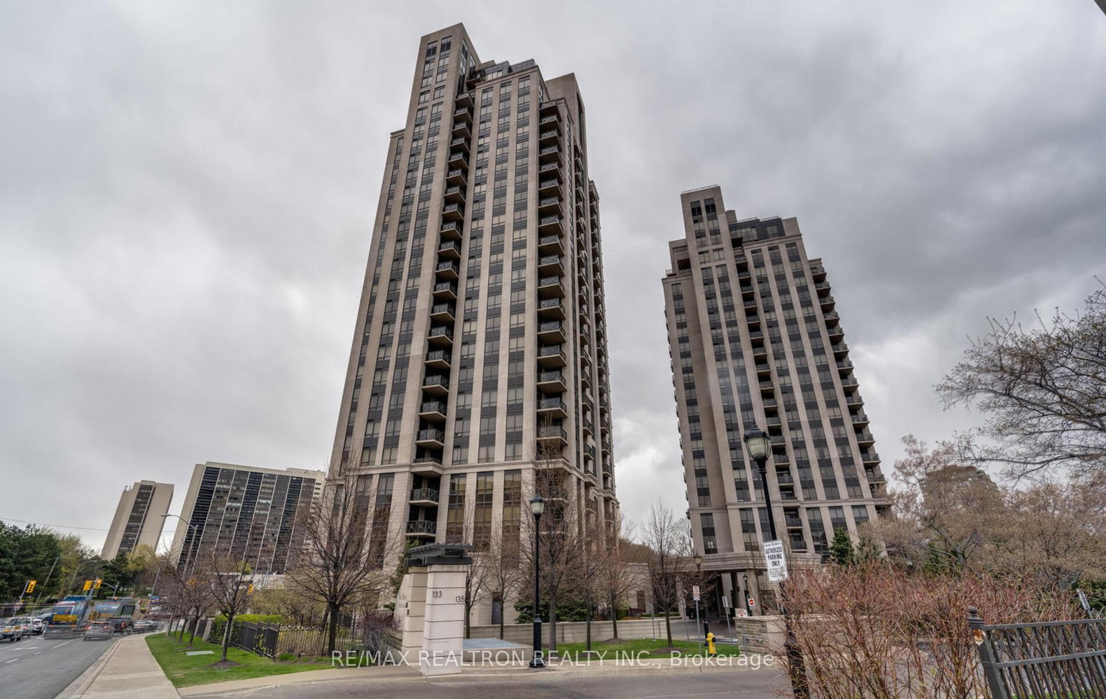 133-wynford-drive-north-york-ontario-c12823116