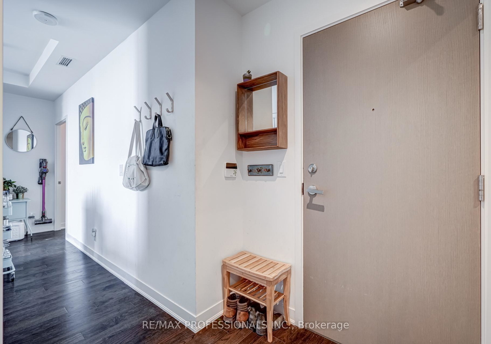 88-harbour-street-toronto-ontario-c12823230