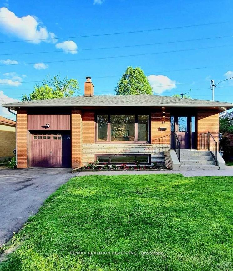 39-bowerbank-drive-north-york-ontario-c12823690