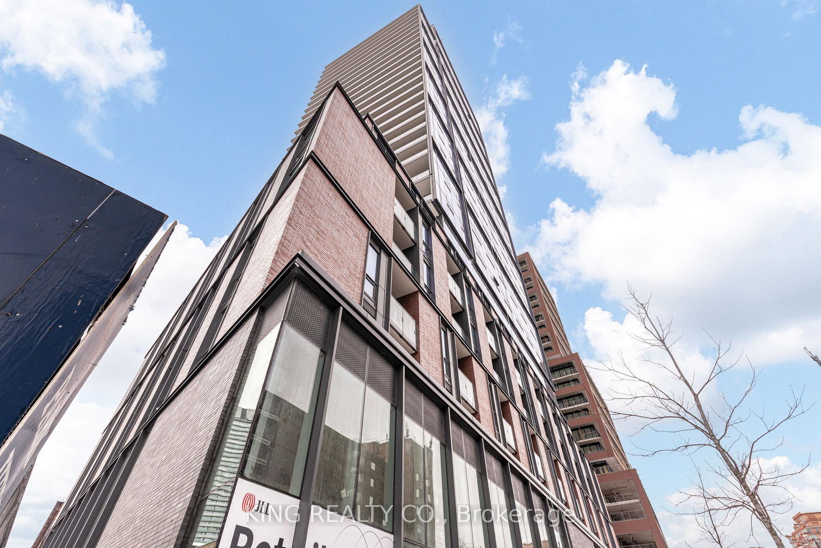 35-parliament-street-toronto-ontario-c12823894