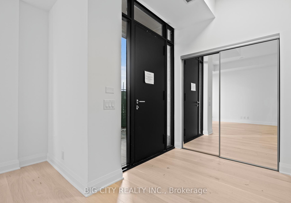 33-frederick-todd-way-east-york-ontario-c12823912