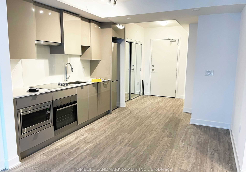 99-broadway-avenue-toronto-ontario-c12824112
