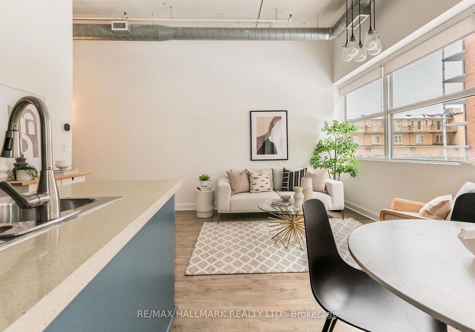 700-king-street-w-toronto-ontario-c12824176
