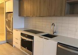 6-sonic-way-east-york-ontario-c12824208