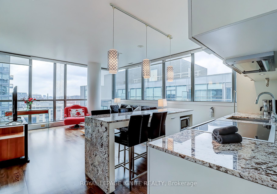 8-charlotte-street-toronto-ontario-c12824820