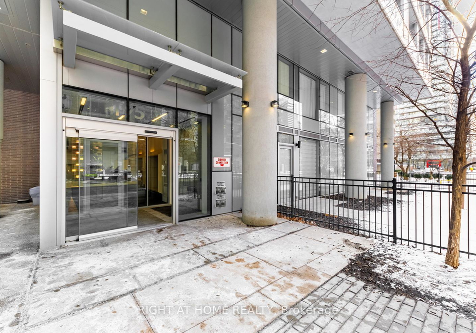 195-redpath-avenue-toronto-ontario-c12824826
