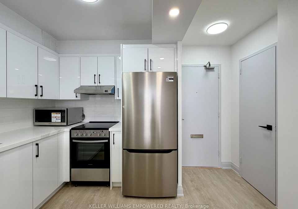 225-davisville-avenue-toronto-ontario-c12825056