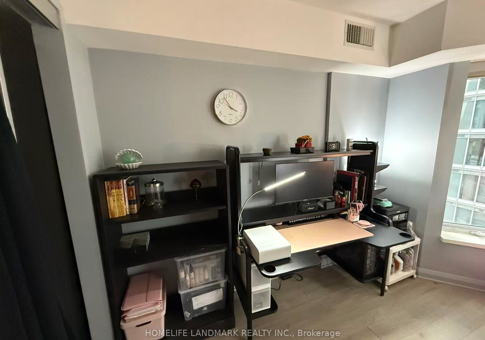 155-yorkville-avenue-toronto-ontario-c12825072