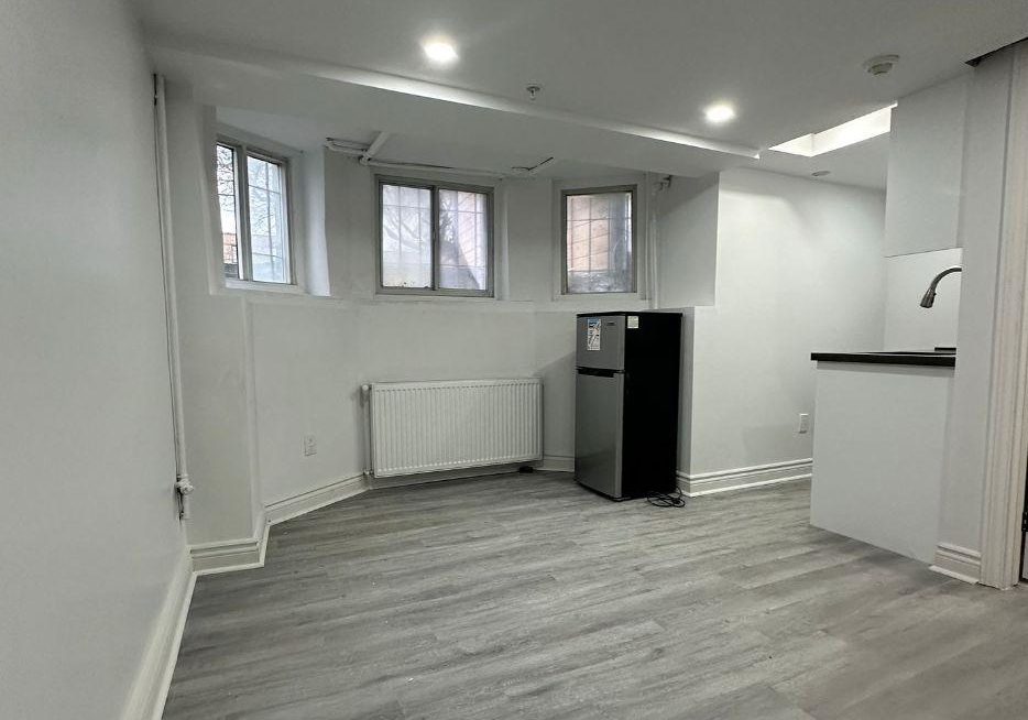 180-sherbourne-street-toronto-ontario-c12825562